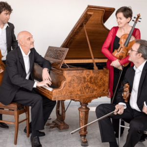 Erard ensemble